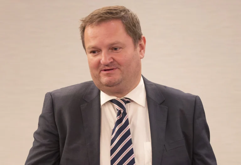 Petr Bartoň